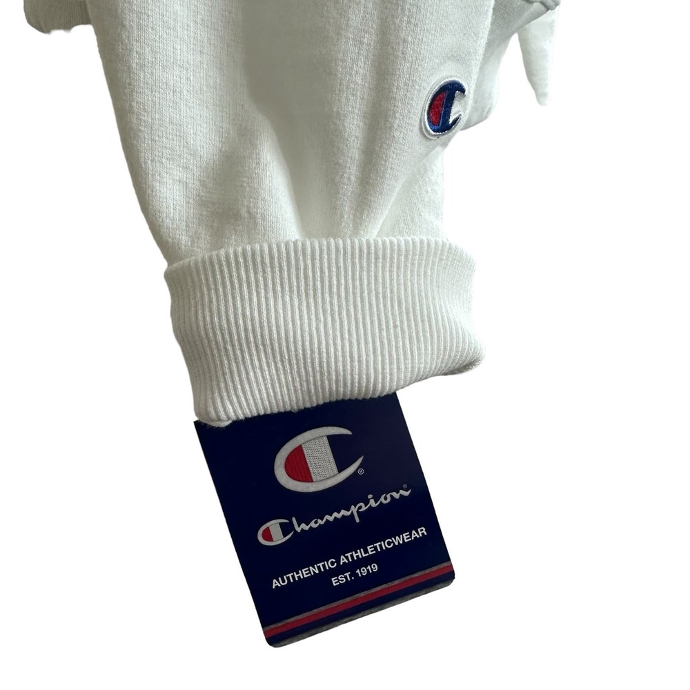 Champion Size Medium White Crew Neck Pull Over Sweater - Picture 5 of 7